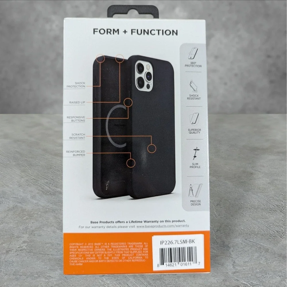 A3. Base Liquid Silicone MagCharge Case For Apple iPhone 14 Max (14 Plus) Black